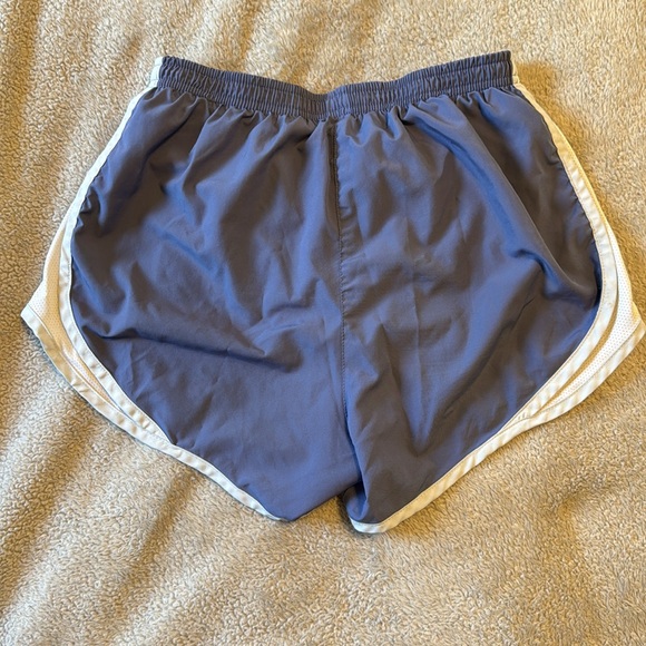 Nike Dri-Fit Shorts - Picture 3 of 3